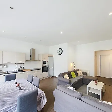 Nestor&jeeves - Dolce Master - Jean Medecin Νίκαια